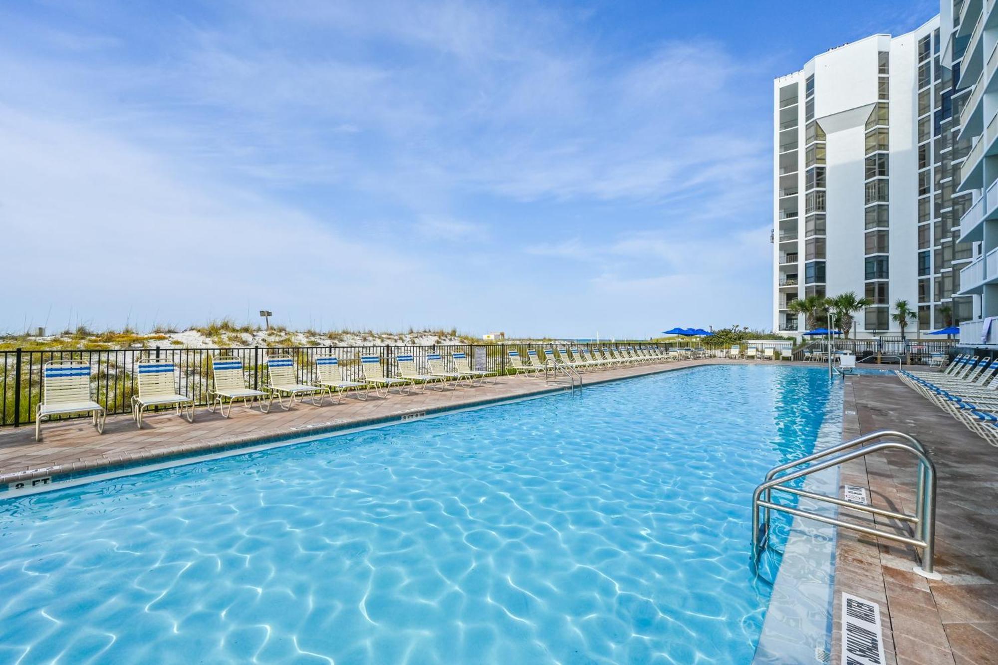 Pelican Beach Resort III دستين الغرفة الصورة